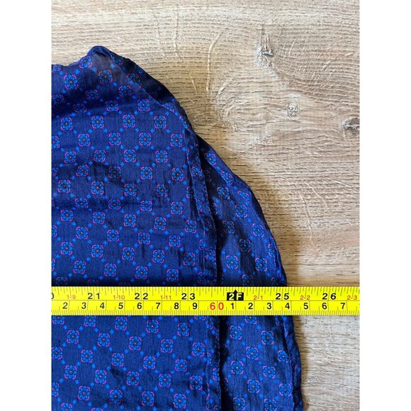 XIRENA Blue Pattern Button Front Long Sleeve Silk Shirt  Women's Size Medium - Picture 8 of 10